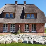 Reetdachhaus Boy's Huus Reetdachhaus Boy's Huus 5 Feriehus Böhl